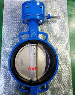 Van bướm tay quay vô lăng DN200, nhập khẩu BH 12 tháng.