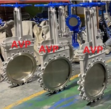 Van cổng dao inox DN450